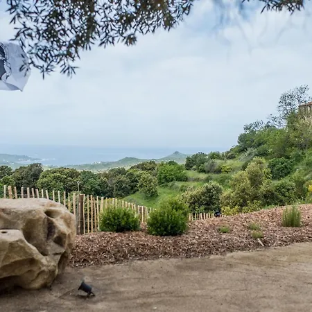 Terre De Maquis, Vue Corse Sari-D'orcino