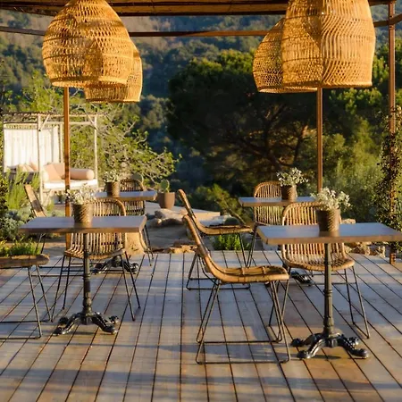 Terre De Maquis, Vue Corse Pensionat Sari-D'orcino