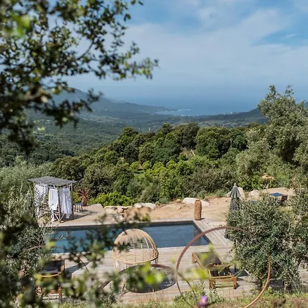 Terre De Maquis, Vue Corse 4*