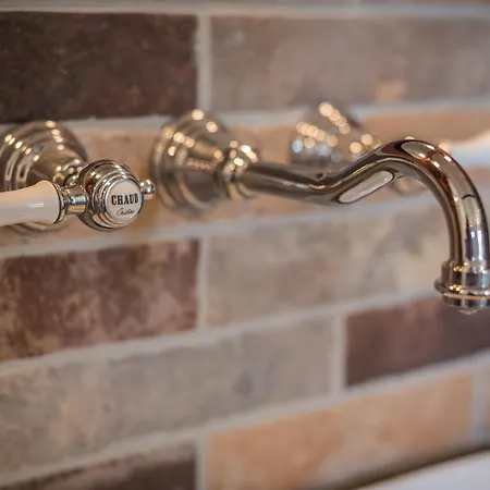 Terre De Maquis, Vue Corse 게스트하우스 4*