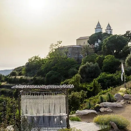 게스트하우스 Terre De Maquis, Vue Corse 4*