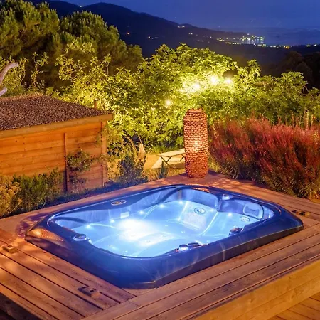 Terre De Maquis, Vue Corse 게스트하우스 4*