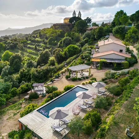 Gasthof Terre De Maquis, Vue Corse