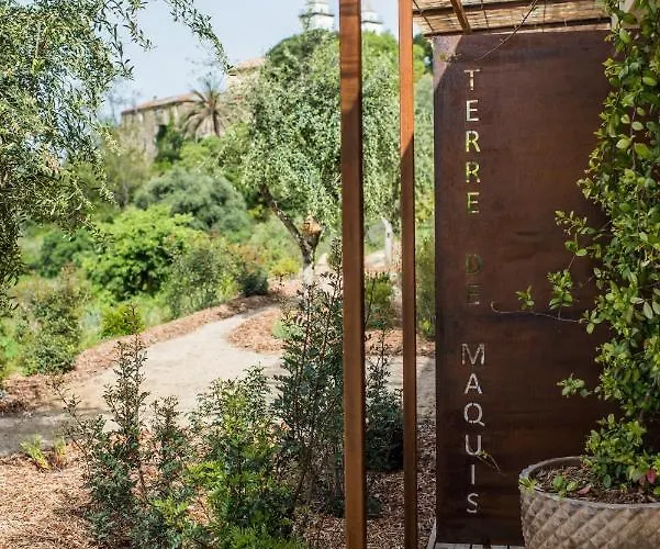 Gæstehus Terre De Maquis, Vue Corse 4*