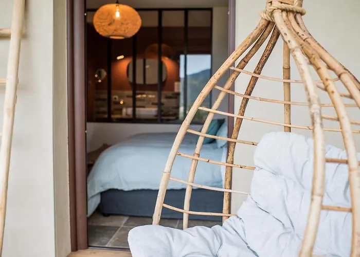 Terre De Maquis, Vue Corse 4* Sari-D'orcino