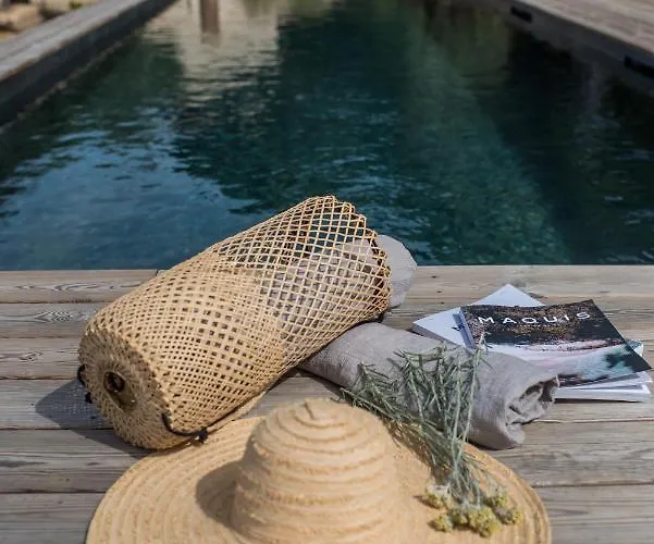 Gæstehus Terre De Maquis, Vue Corse 4*