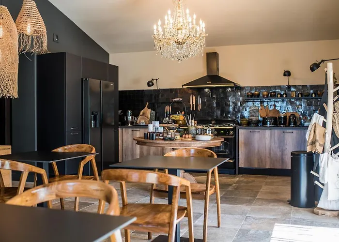 Terre De Maquis, Vue Corse