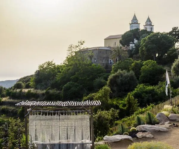 Gæstehus Terre De Maquis, Vue Corse 4*
