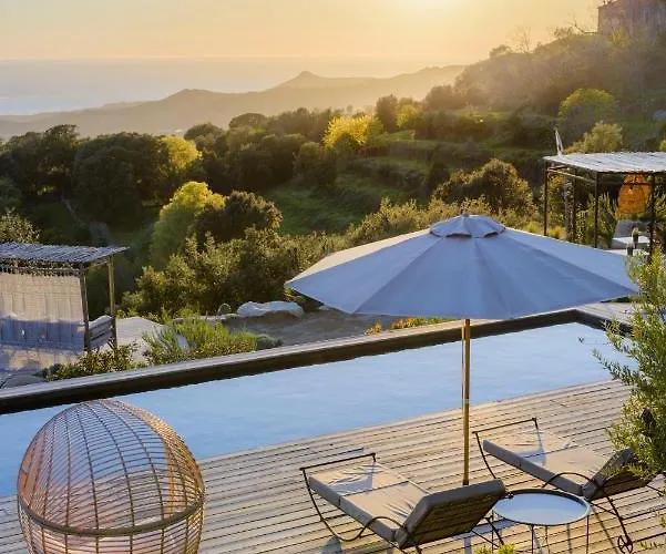 Terre De Maquis, Vue Corse Gæstehus Sari-D'orcino