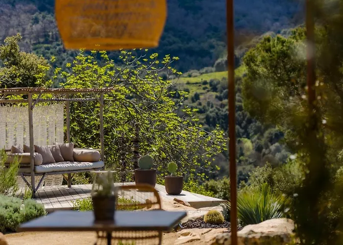 Terre De Maquis, Vue Corse Gæstehus